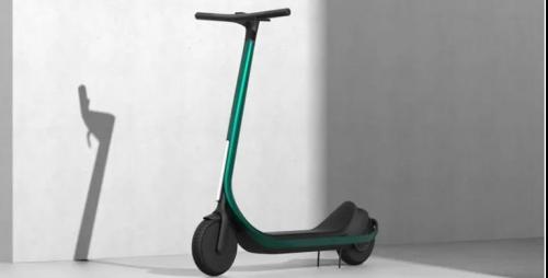 Arevo推出3D打印連續(xù)碳纖維復(fù)合材料訂制電動(dòng)滑板車(chē) 售價(jià)2999美元