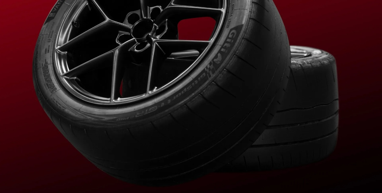 【國際資訊】復合材料賦能！仰望 U9 Xtreme 破紀錄登頂全球汽車極速之巔